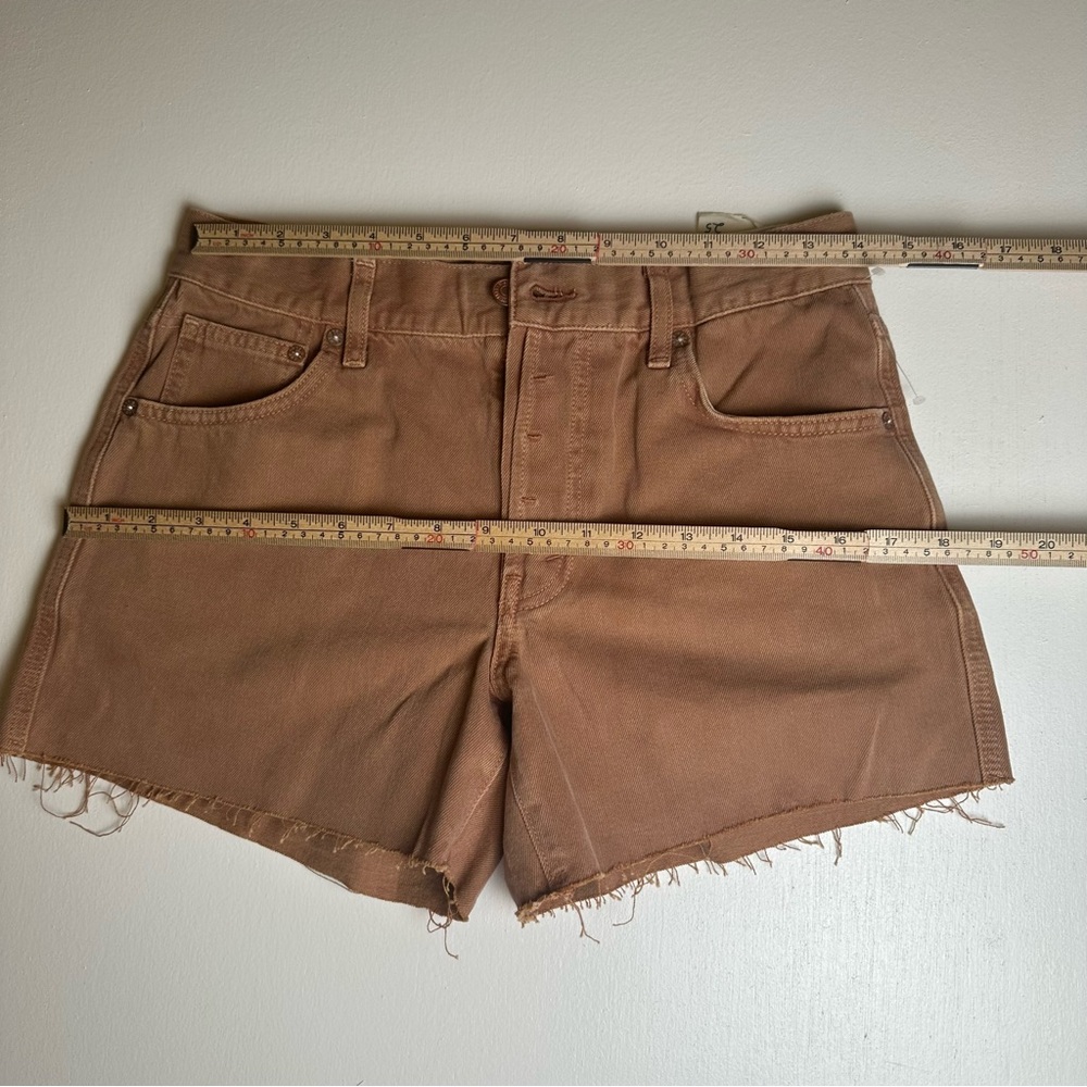 Free People We the Free Shorts Beige Tan‎ Cream Color Women’s Size 25 NWT - Picture 4 of 6
